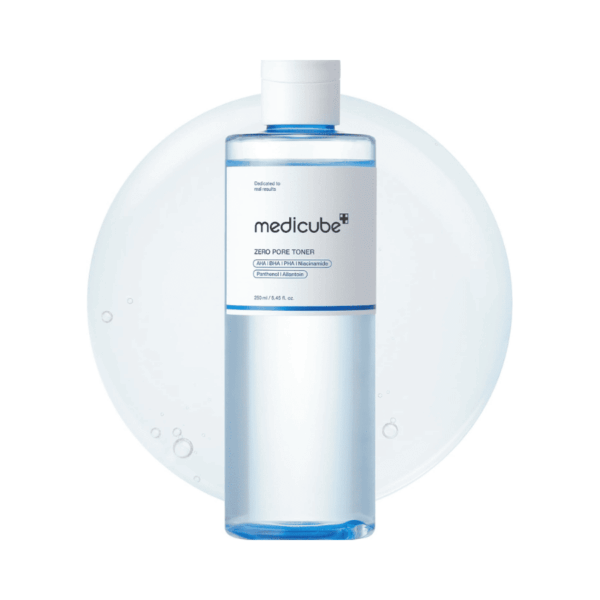 ClearPore ansigtsrens, der effektiv renser huden for urenheder og tilstopninger, giver en ren og frisk hud. Ideel til acne- og fedtet hud, med ingredienser som Niacinamide og Panthenol.