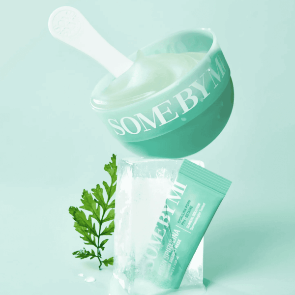 SOMEBYMI ansigtsmaske med spirulina og aloe vera, vegansk, forfriskende og fugtgørende ansigtspleje for sundere hud. Perfekt til at opfriske din daglige hudplejerutine.