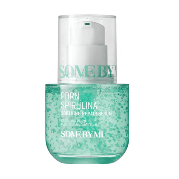 Følsom hudpleje serum med spirulina og aminosyrer til beroligelse og genopbygning.